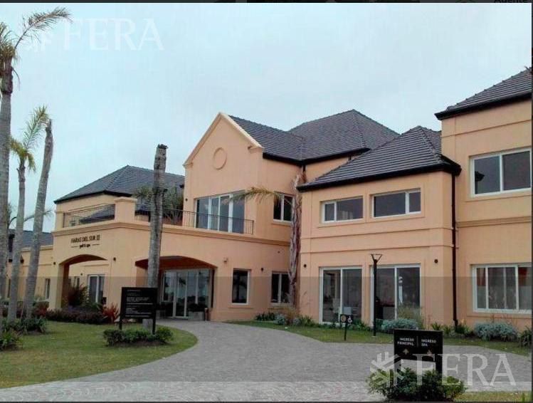 Foto de Venta de lote de 1008 m2 en Haras del sur III, imagen 4