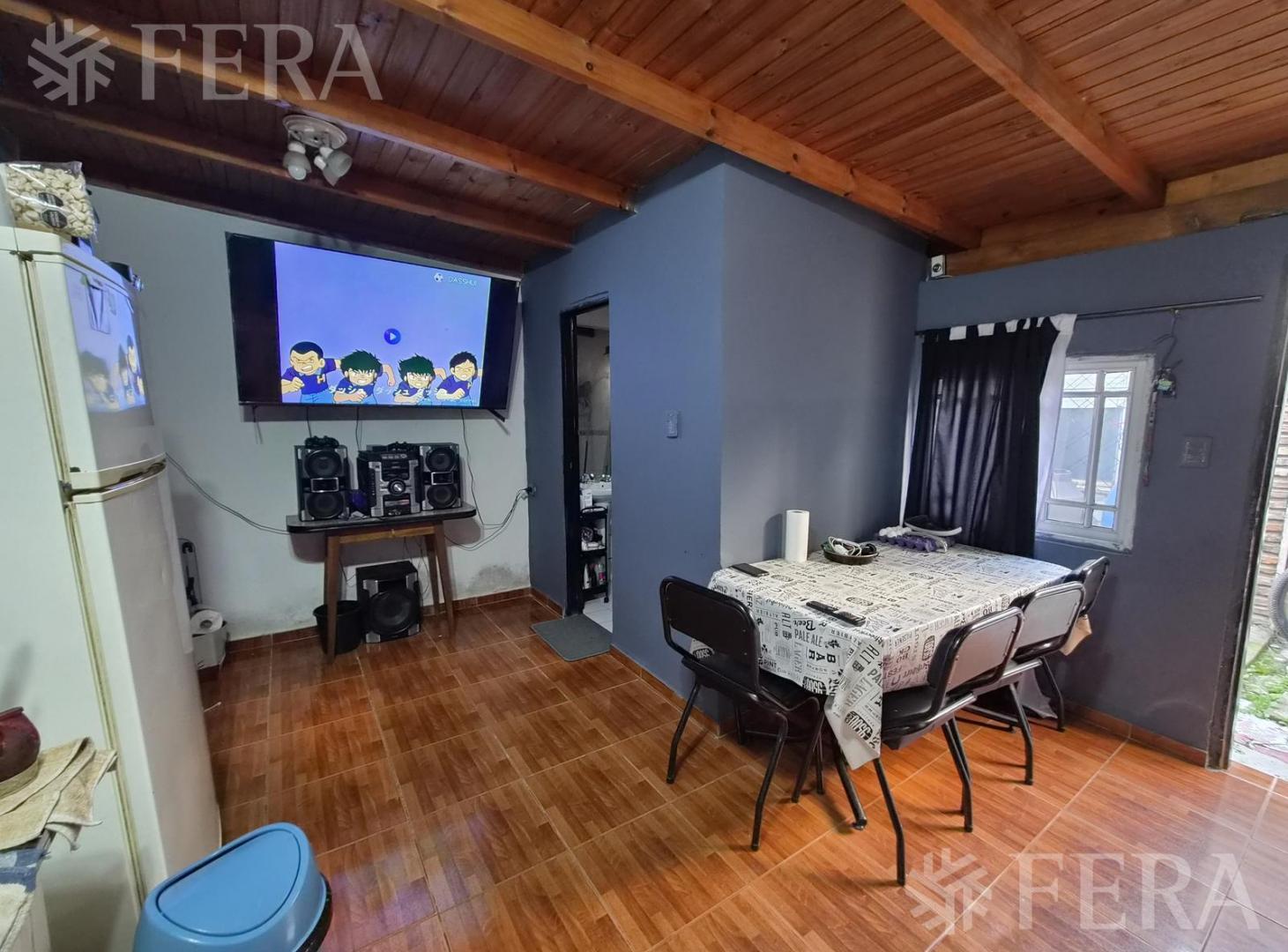 Foto de Venta PH 5 ambientes con patio en Wilde, imagen 4
