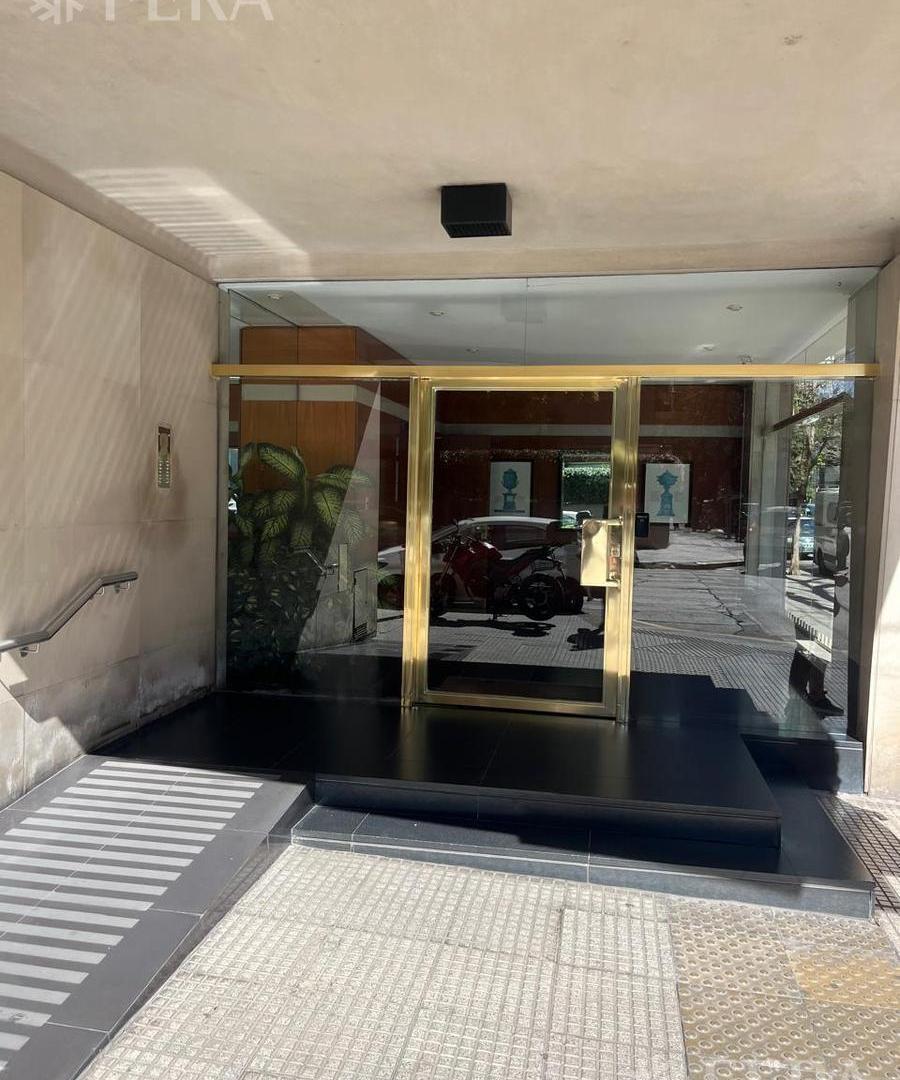 Foto de Venta piso alto en torre, 3 dormitorios, cochera y baulera, en Belgrano, imagen 4