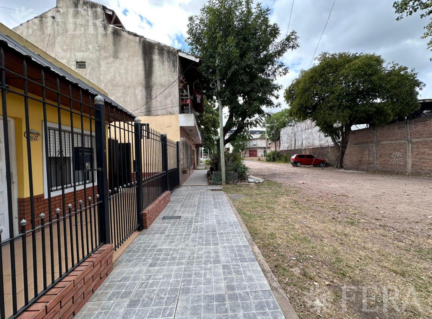 Foto de Venta casa 4 ambientes con cochera en Quilmes Oeste, imagen 5