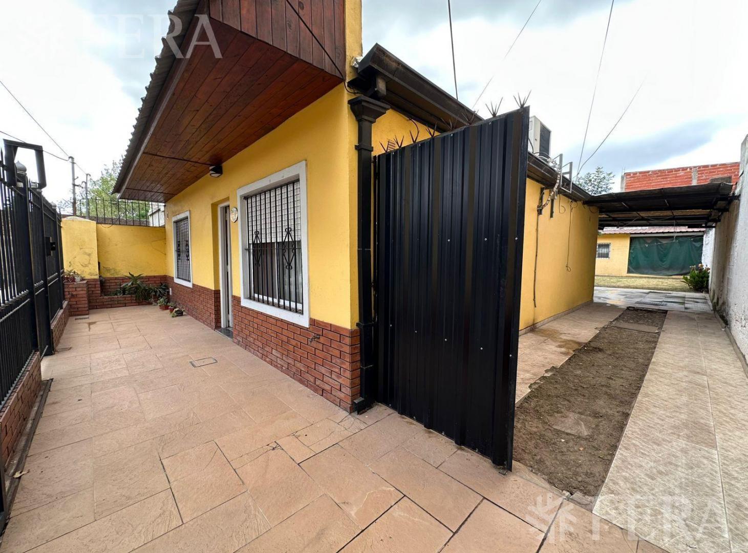 Foto de Venta casa 4 ambientes con cochera en Quilmes Oeste, imagen 3