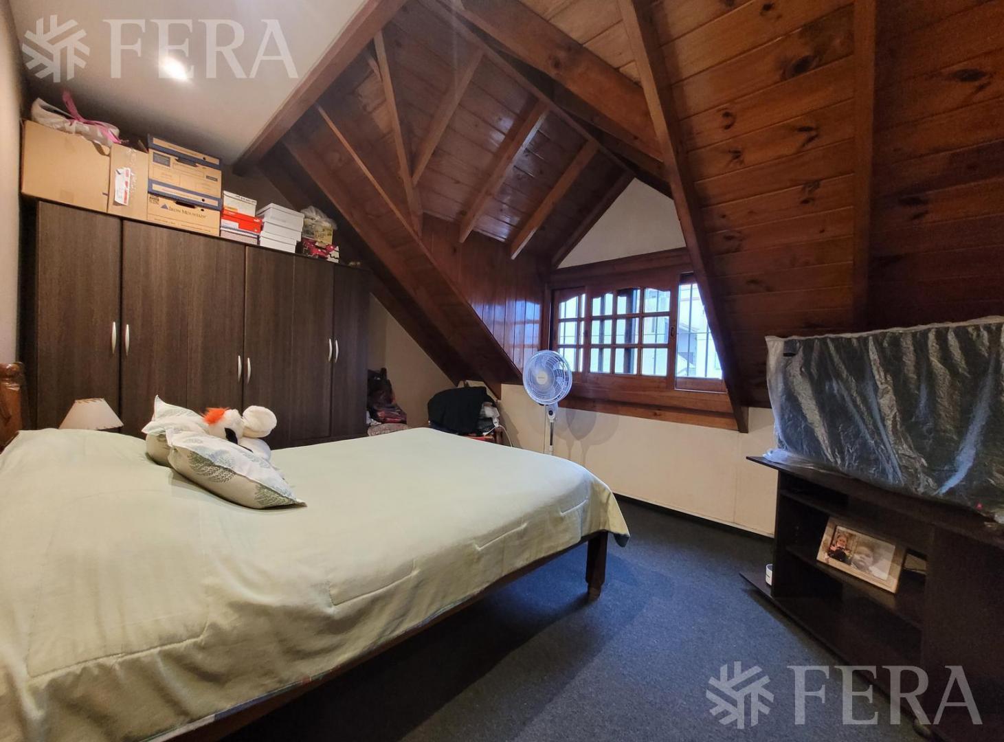 Foto de Venta casa 5 ambientes con cochera y quincho en Wilde, imagen 1