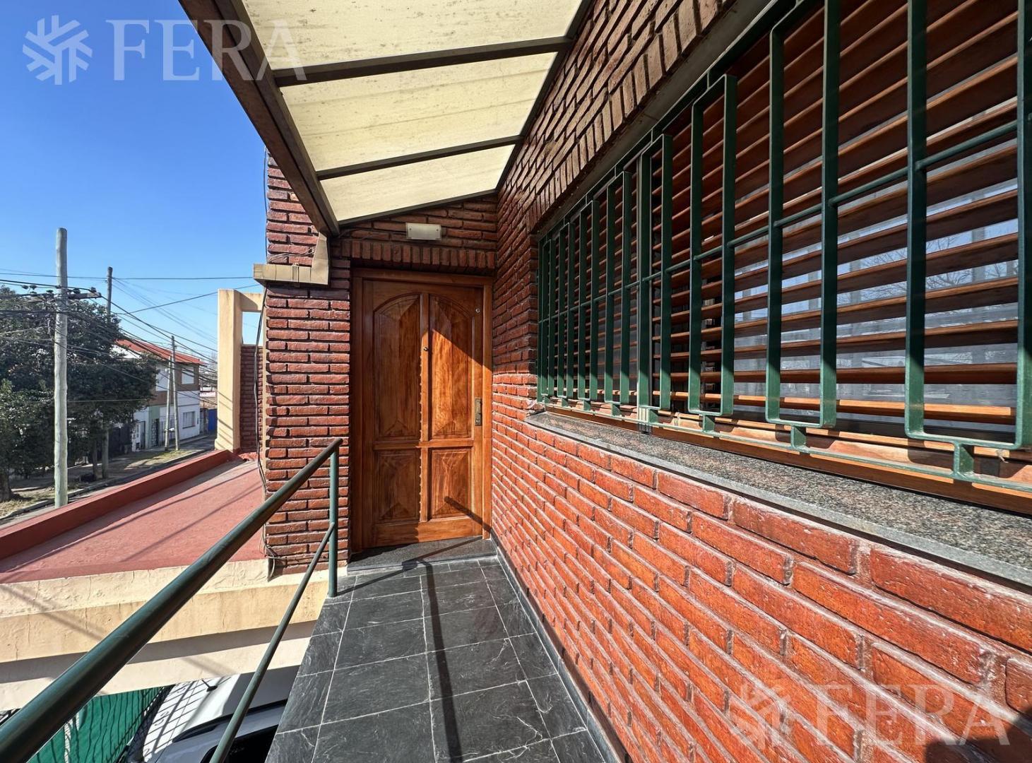 Foto de Venta de PH 3 ambientes con quincho en Bernal, imagen 5