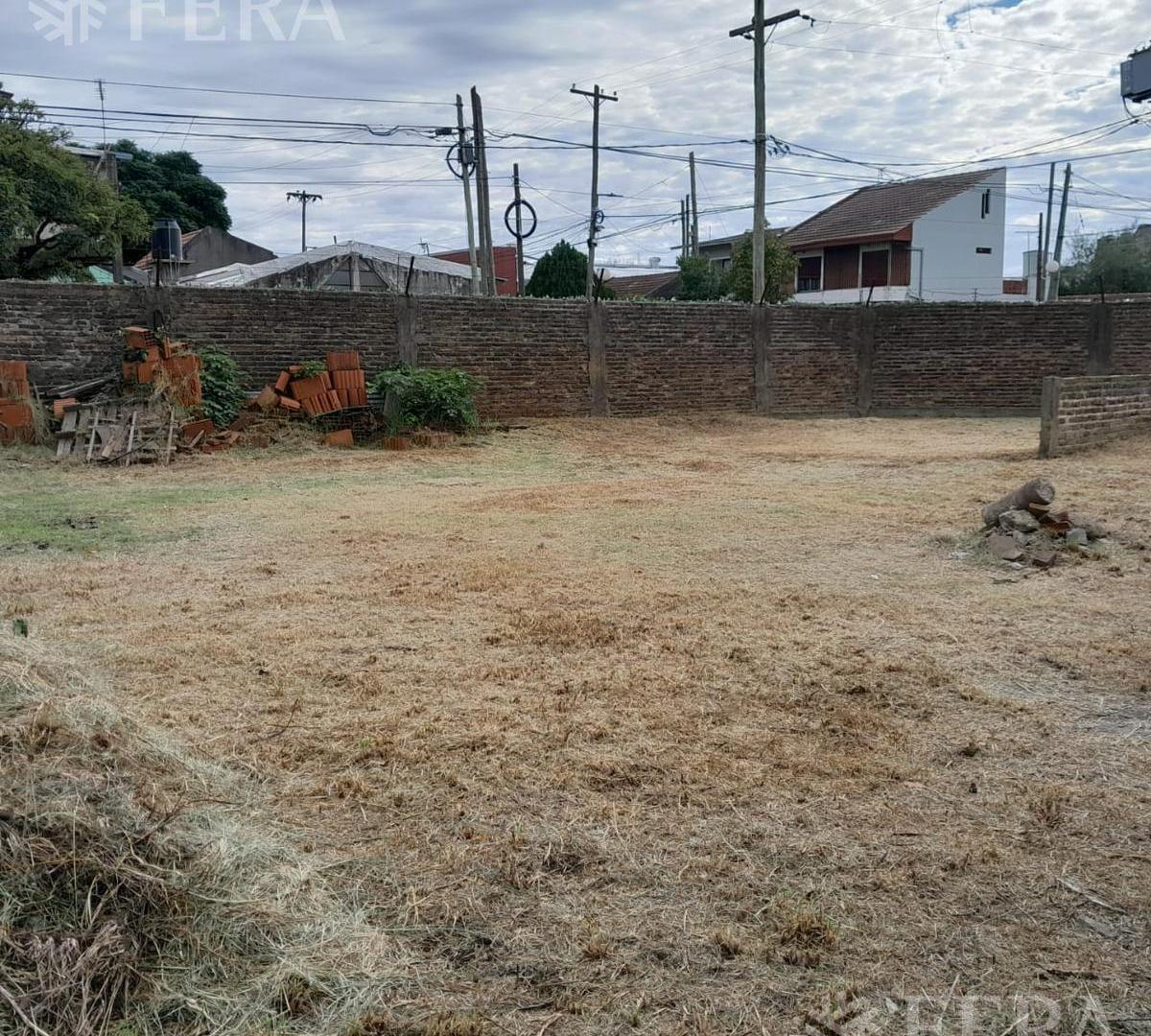 Foto de Venta casa 4 ambientes sobre tres lotes con cochera en San Francisco, imagen 1