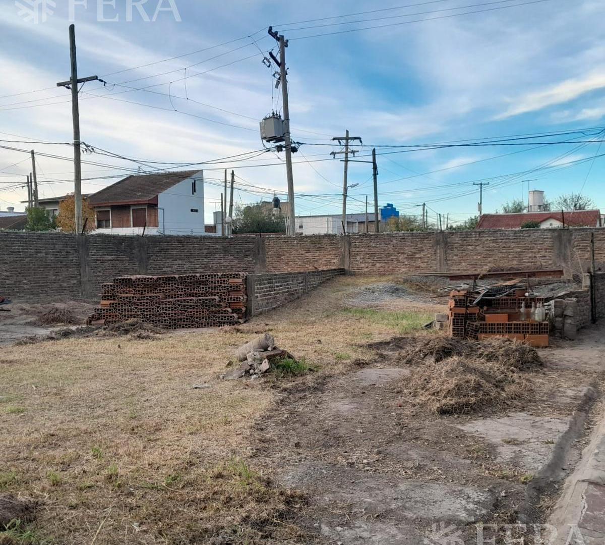 Foto de Venta casa 4 ambientes sobre tres lotes con cochera en San Francisco, imagen 4