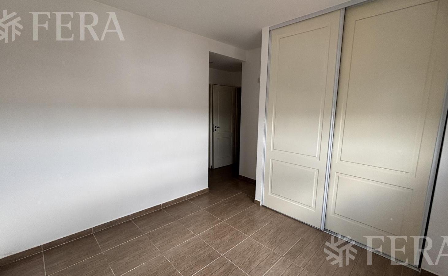 Foto de Alquiler de Departamento 2 ambientes en Wilde, imagen 1