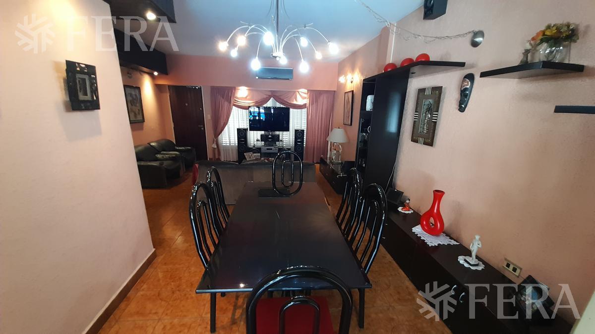 Foto de Venta casa 5 ambientes con cochera, galería, quincho y piscina en, imagen 5