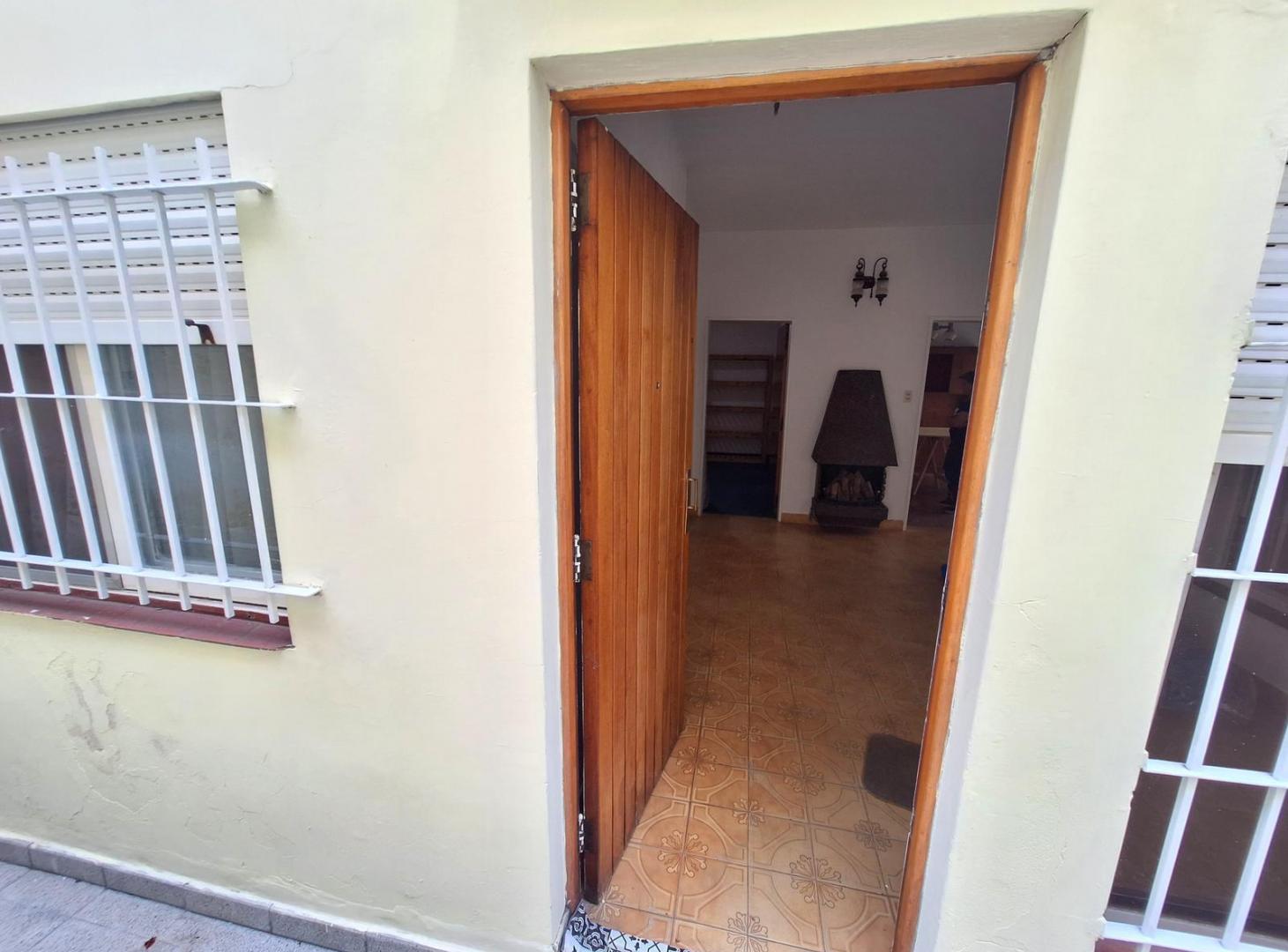 Foto de Venta PH 3 ambientes con patio en Wilde, imagen 4