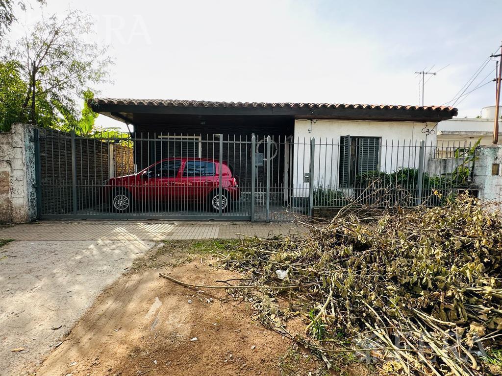 Foto de Venta de Casa 4 ambientes con cochera y fondo libre en Quilmes Oeste, imagen 3