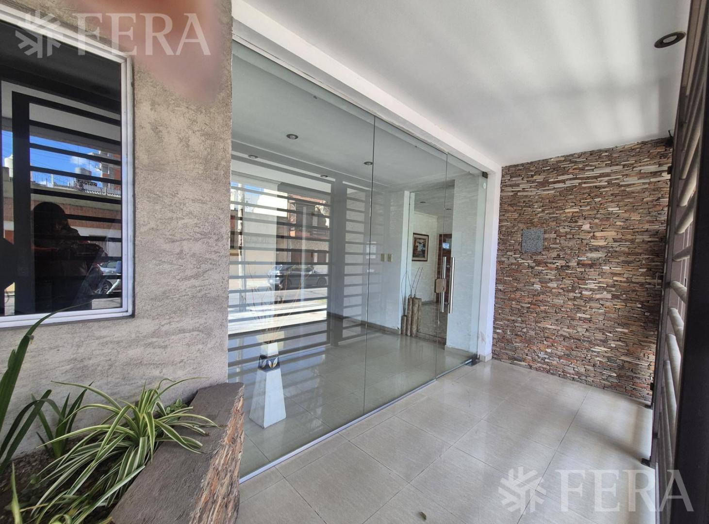 Foto de Venta departamento 3 ambientes con balcón en Wilde, imagen 1