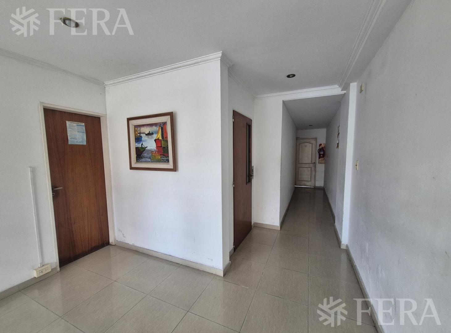 Foto de Venta departamento 3 ambientes con balcón en Wilde, imagen 3