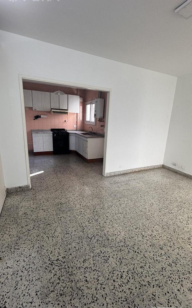 Foto de Venta departamento 2 ambientes en Wilde, imagen 3