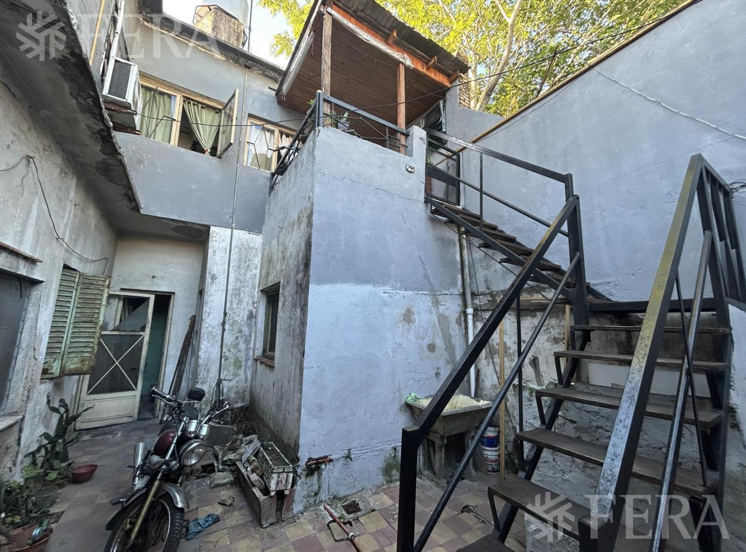 Foto de Venta PH 3 ambientes con balcón en Wilde, imagen 3