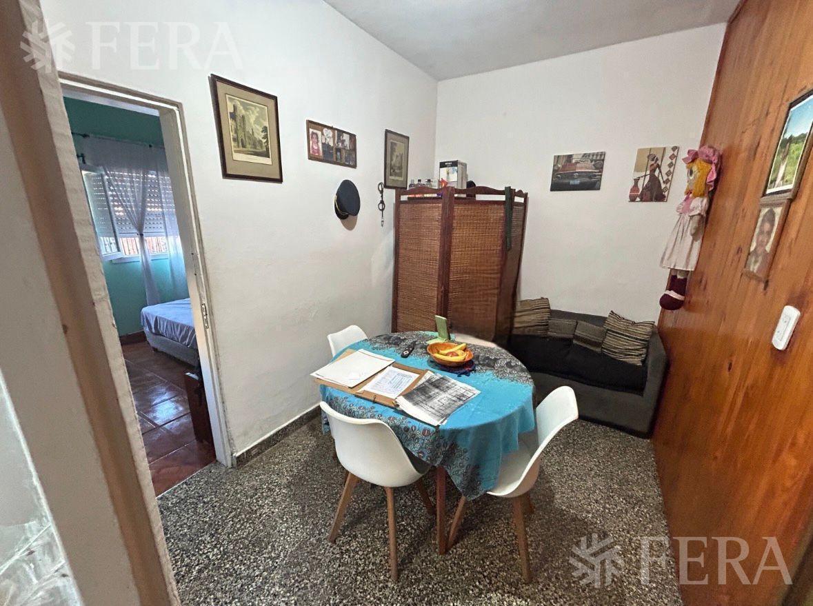 Foto de Venta PH 3 ambientes con balcón en Wilde, imagen 1