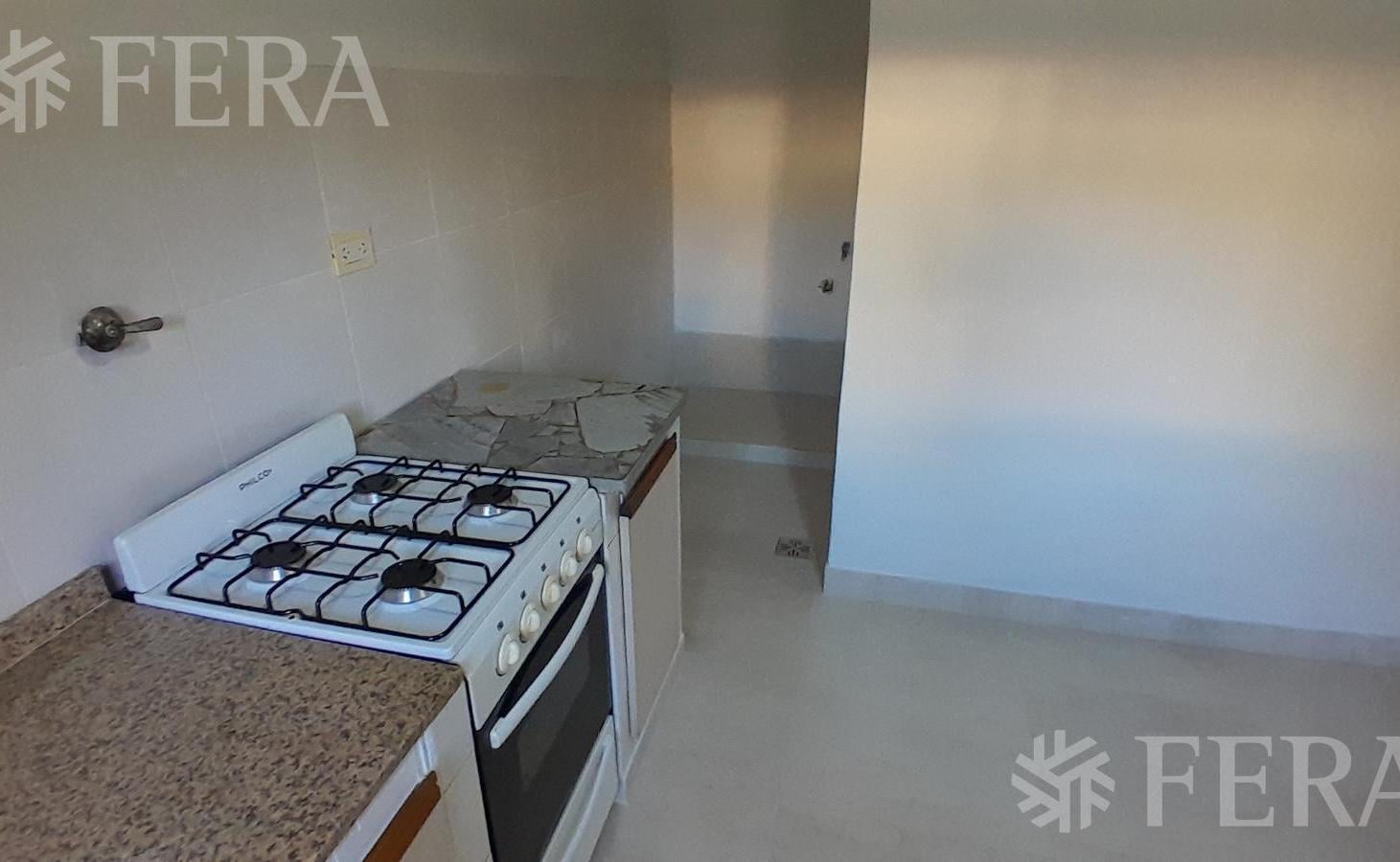 Foto de Alquiler PH 4 ambientes con patio en Villa Dominico, imagen 3