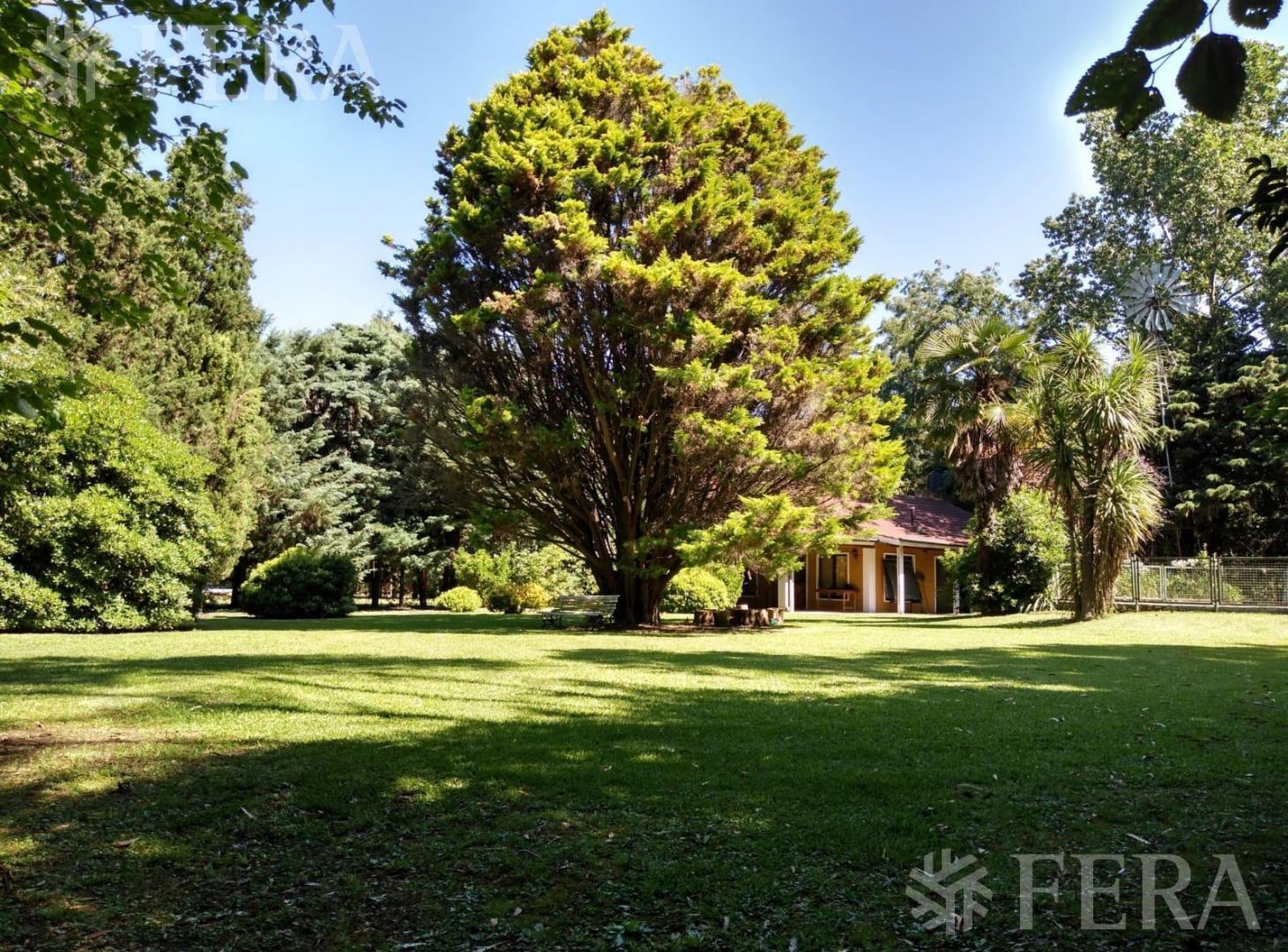Foto de Venta de Casa Quinta con parrilla en Florencio Varela, imagen 2