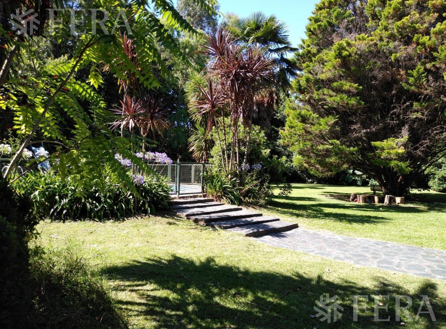 Foto de Venta de Casa Quinta con parrilla en Florencio Varela, imagen 4