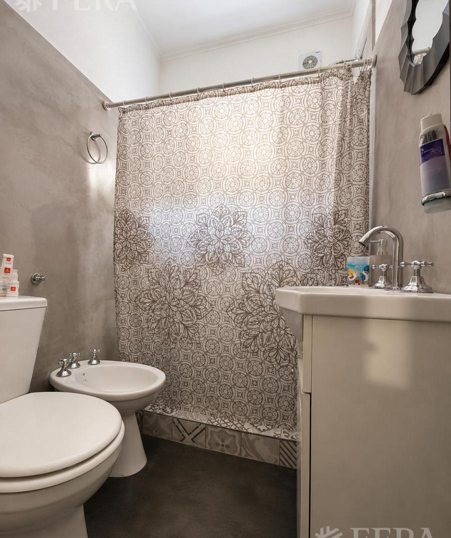 Foto de Venta Casa 3 ambientes con cochera y patio en Bernal, imagen 5