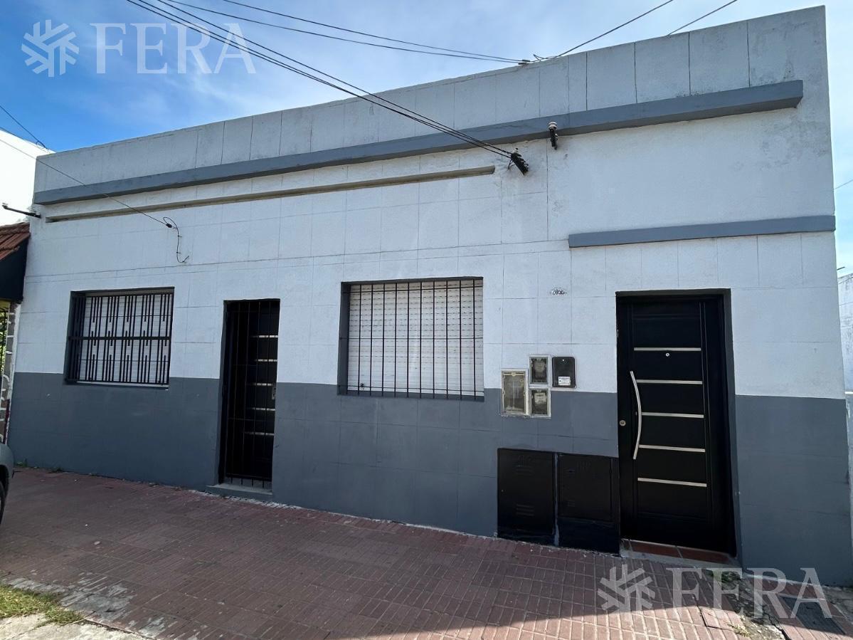 Foto de Venta de Casa multifamiliar en Lanus, imagen 2
