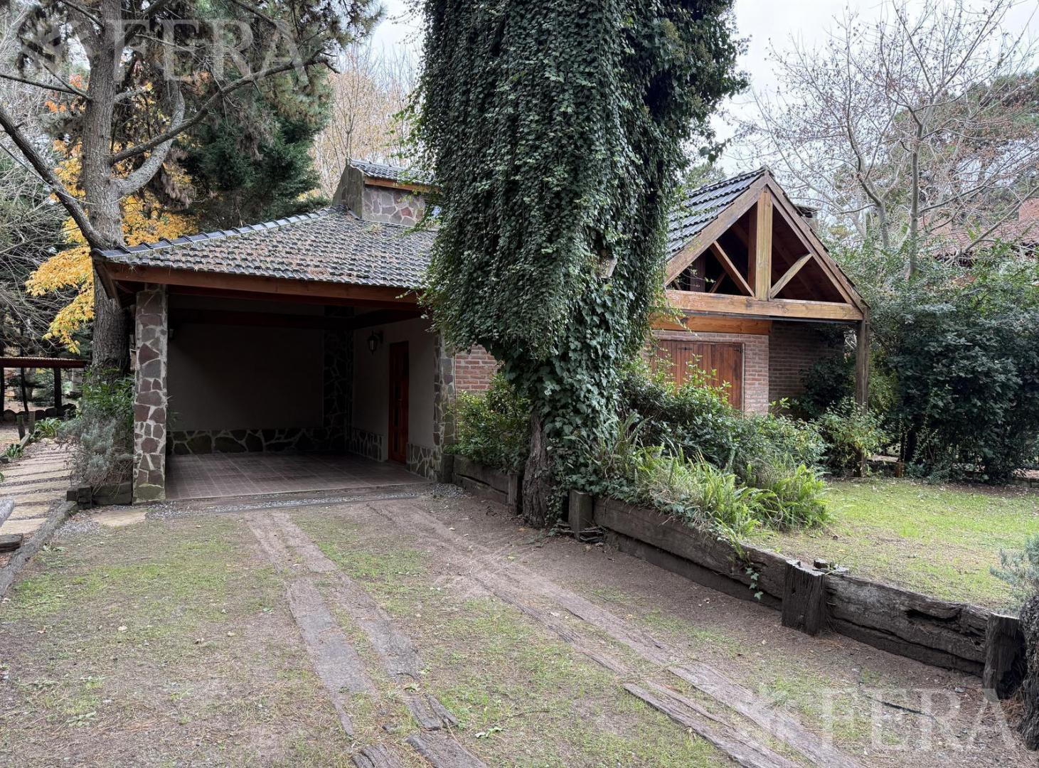 Foto de Venta de Cabañas en Costa Del Este, imagen 2