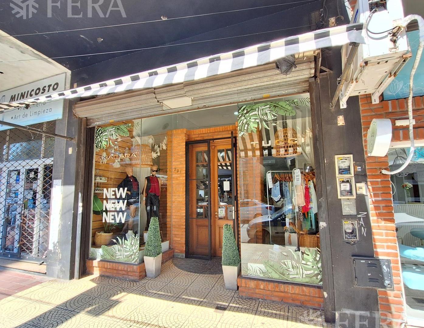 Foto de Venta local en el centro de Wilde, imagen 4