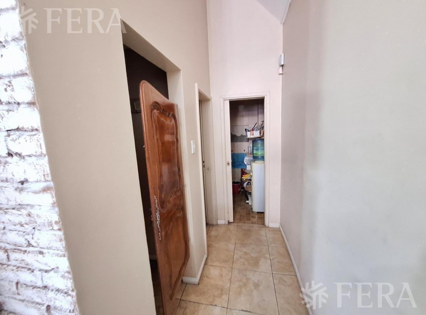 Foto de Venta local en el centro de Wilde, imagen 5