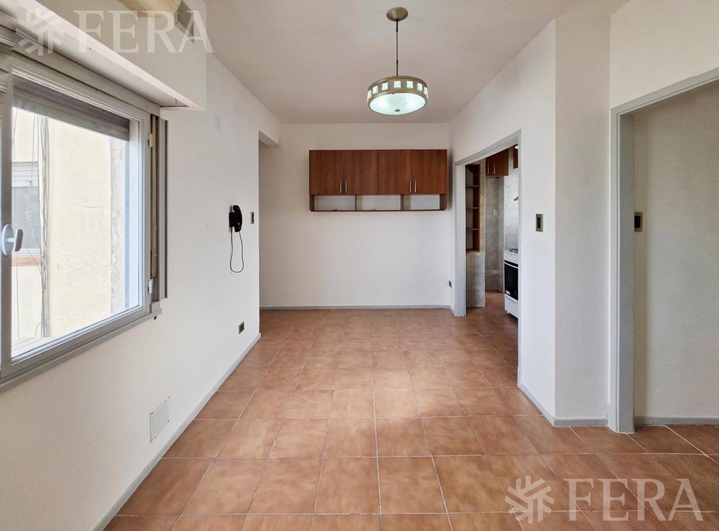 Foto de Venta departamento 2 ambientes en Sarandi, imagen 1