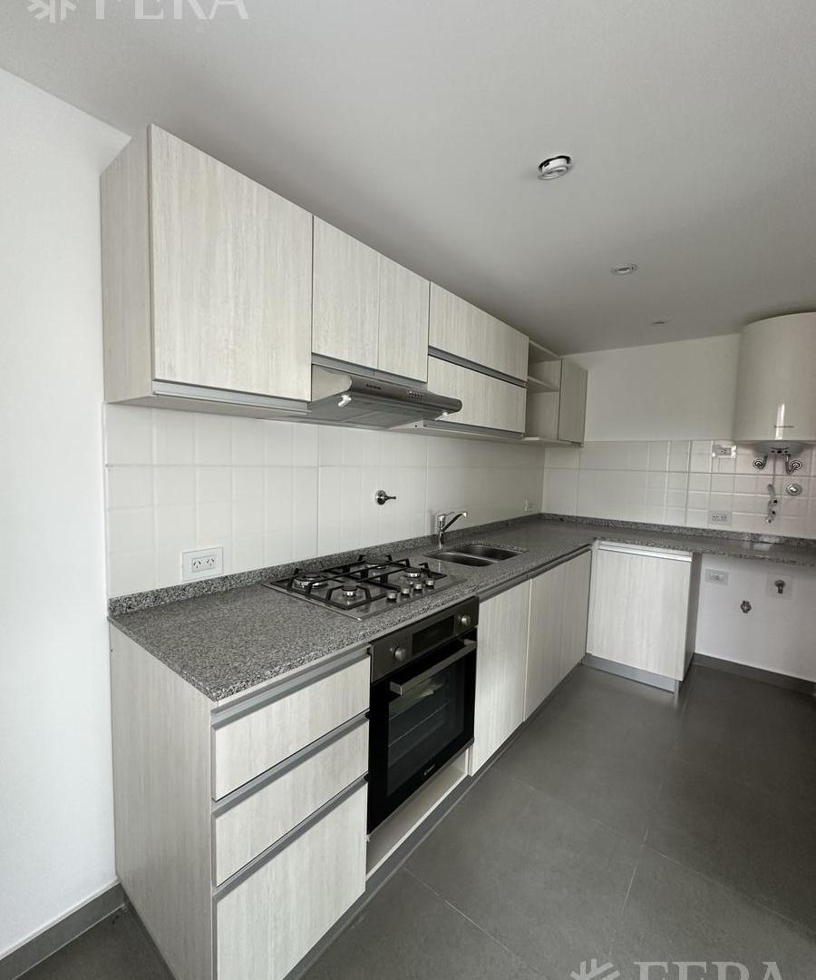 Foto de Alquiler Departamento 3 ambientes con balcó y cochera en Wilde, imagen 3
