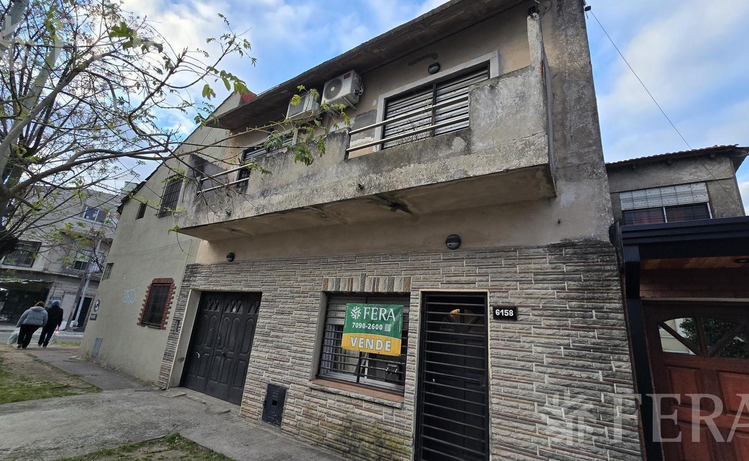Foto de Venta casa 3 ambientes con cochera en Wilde, imagen 1