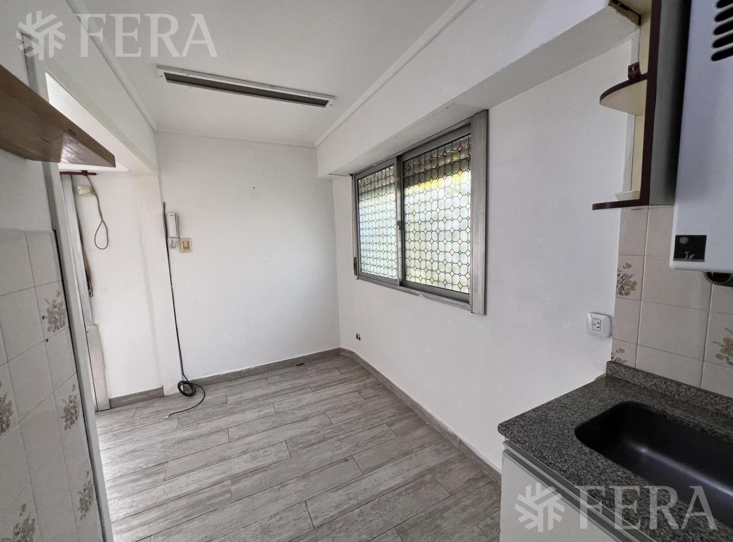 Foto de Venta PH 3 ambientes con patio en Wilde, imagen 4