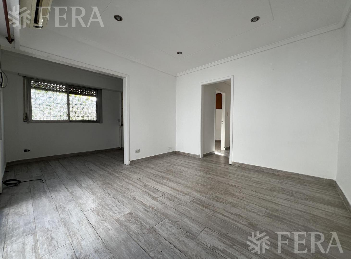 Foto de Venta PH 3 ambientes con patio en Wilde, imagen 3