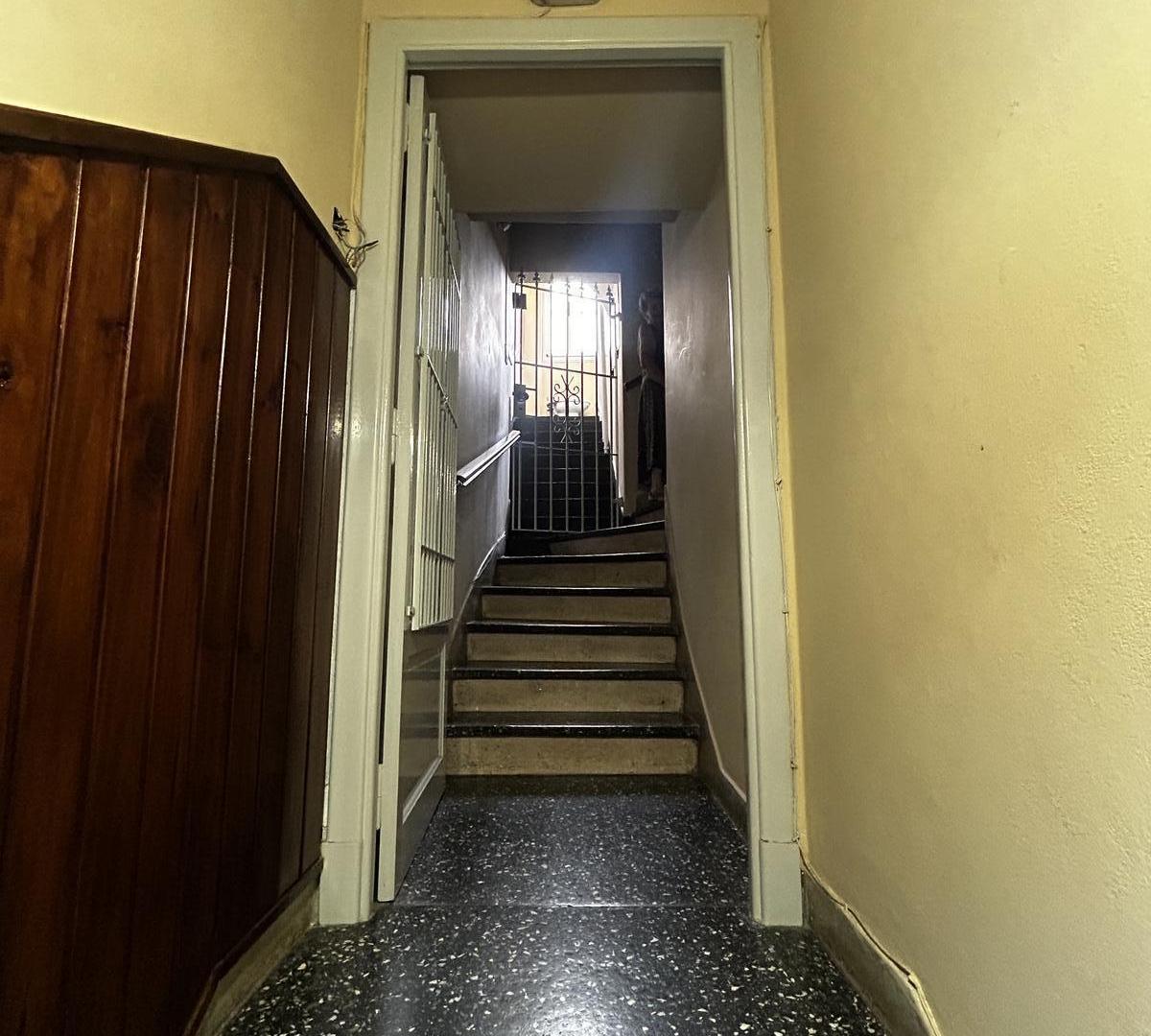 Foto de Venta de PH 3 ambientes con balcón en Wilde, imagen 2