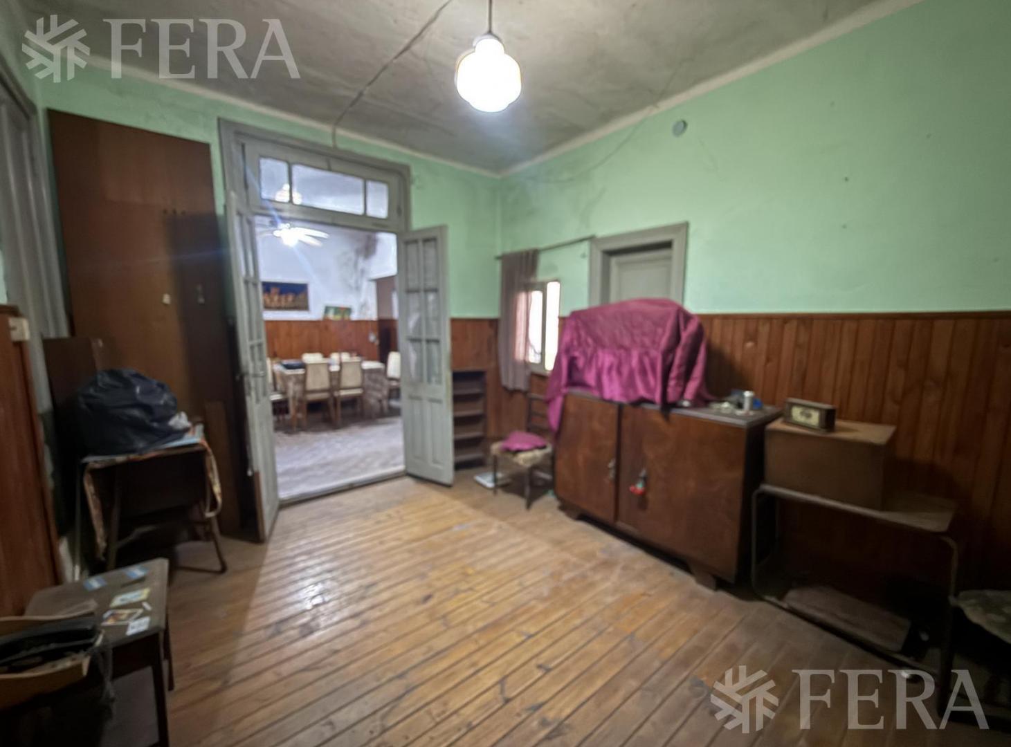 Foto de Venta casa 6 ambientes con cochera en Villa Dominico, imagen 5