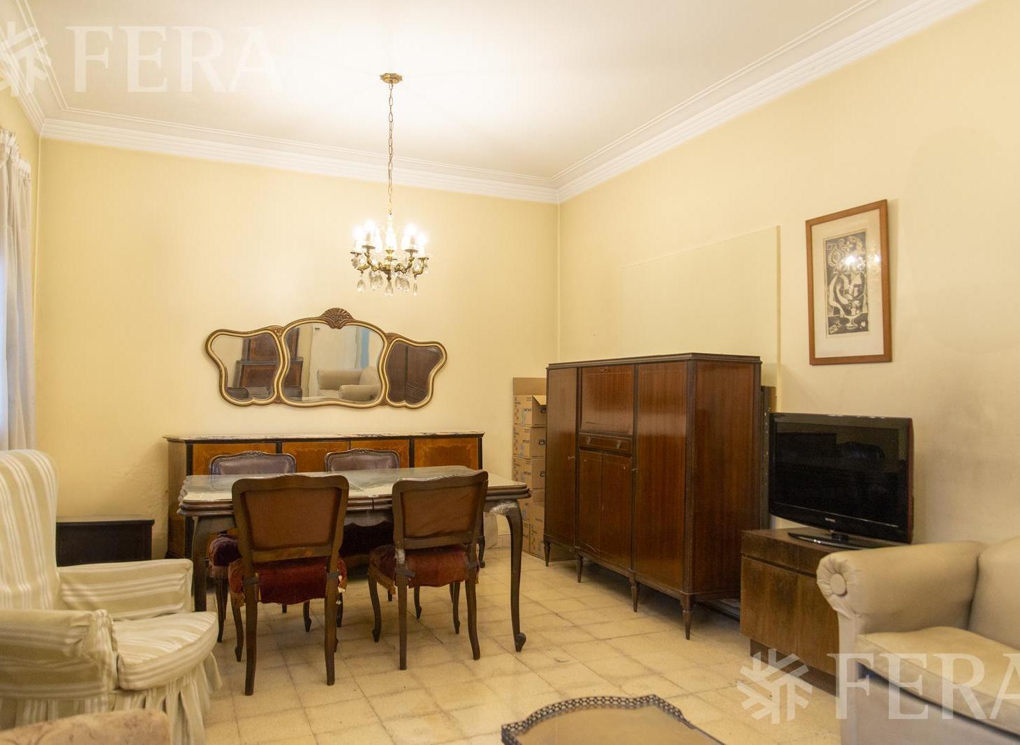 Foto de Venta PH 2 ambientes con patio en Sarandi, imagen 2