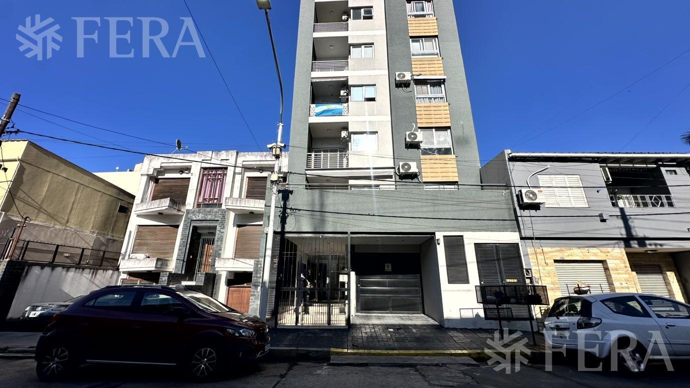 Foto de Venta departamento 2 ambientes con balcón en Wilde, imagen 1