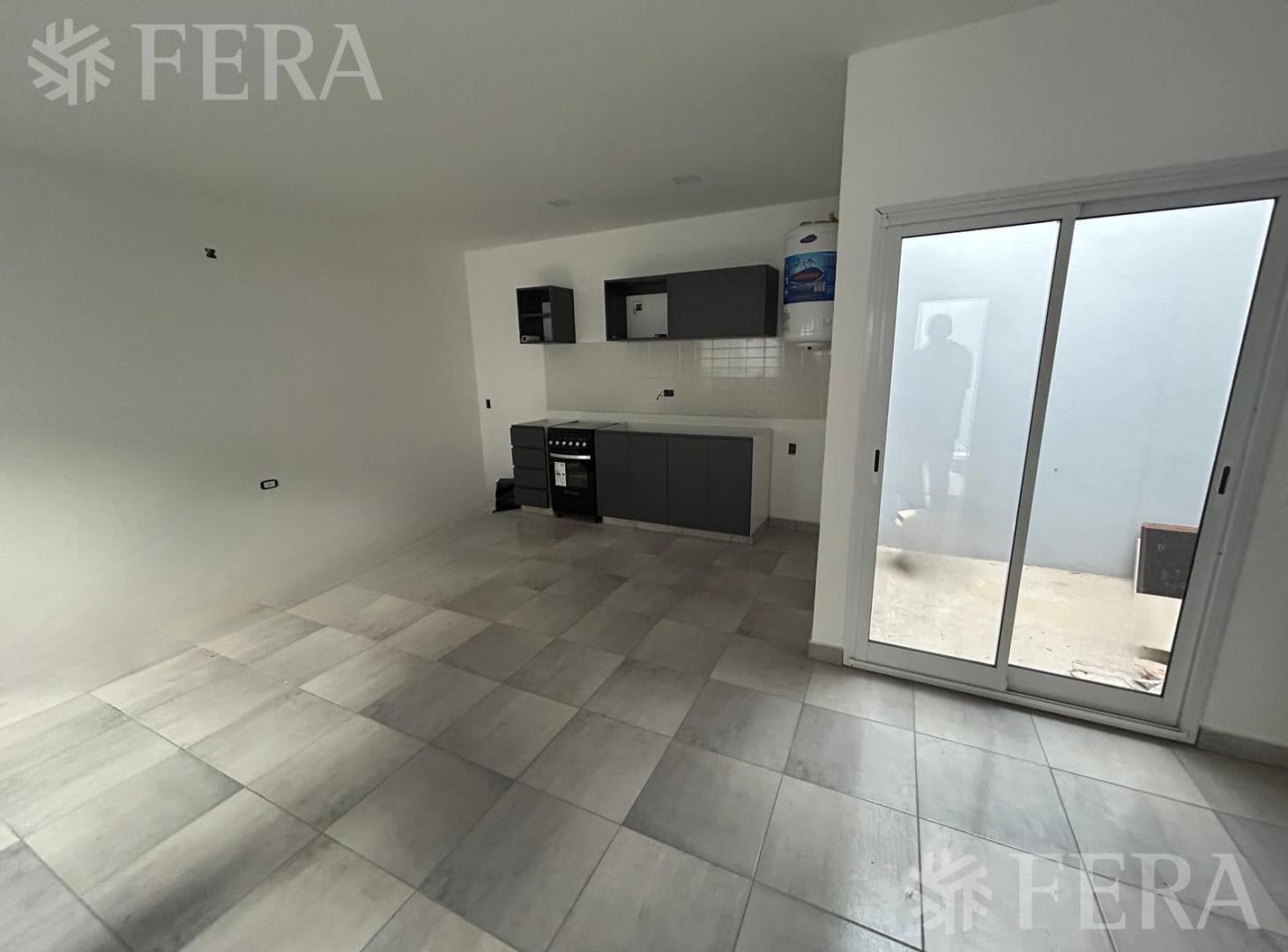 Foto de Venta PH 2 ambientes con patio en San Andres-General San Martin, imagen 4