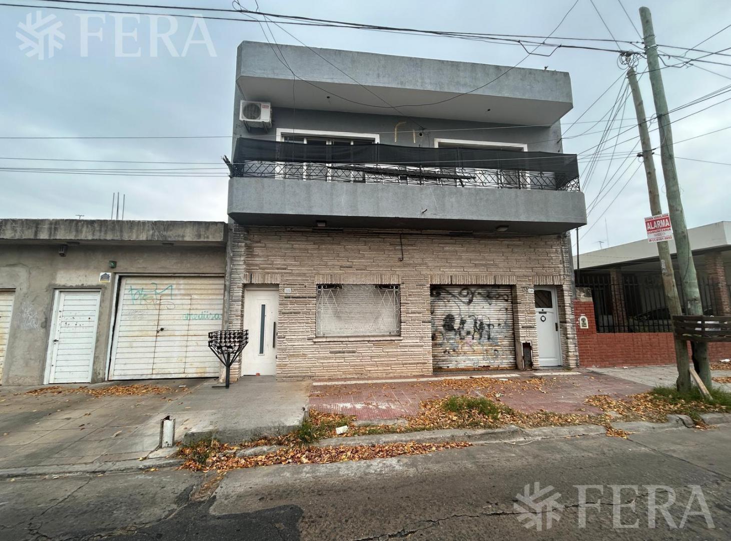Foto de Venta PH 2 ambientes con patio en San Andres-General San Martin, imagen 1
