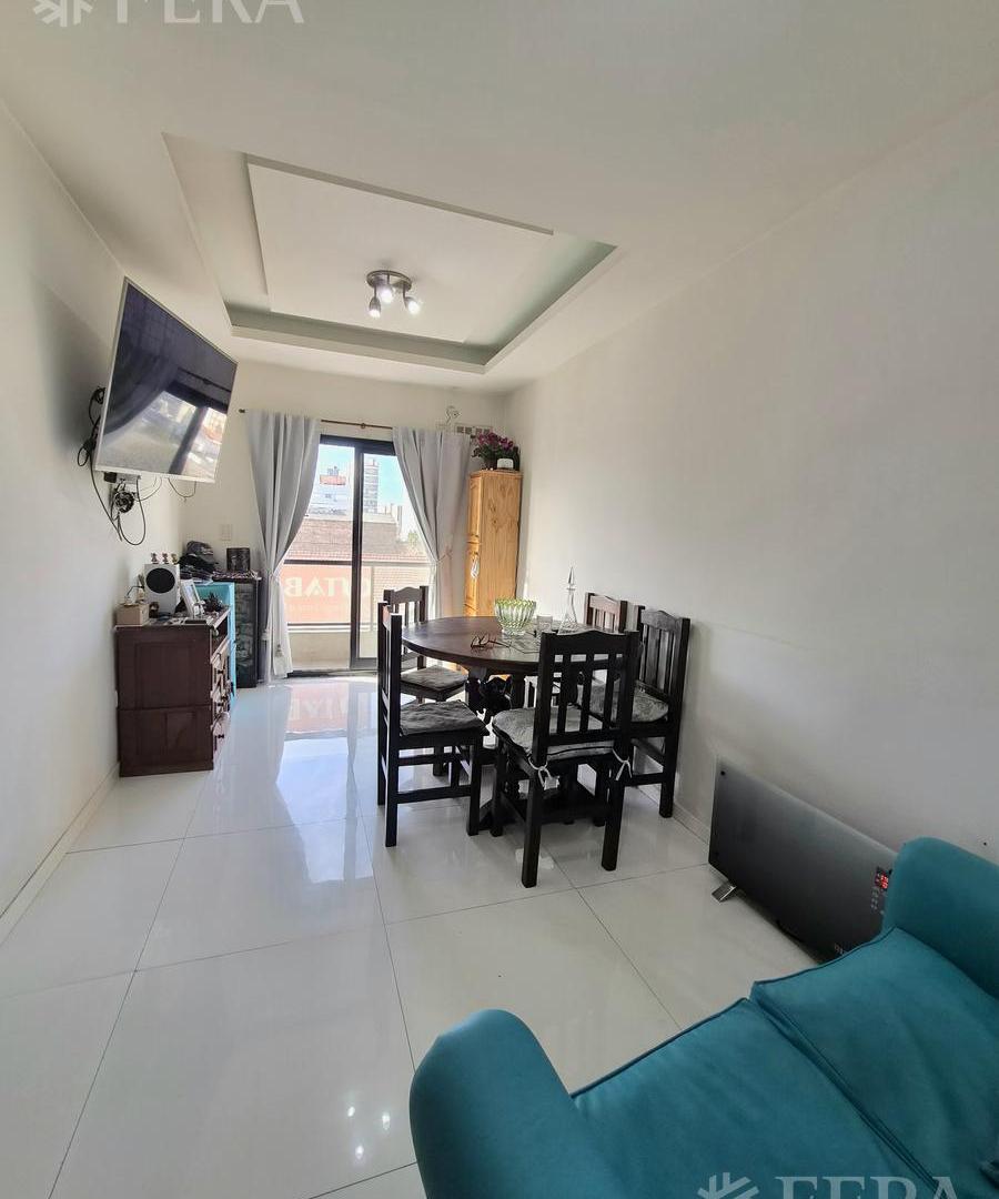 Foto de Venta departamento 3 ambientes con balcón en Wilde, imagen 4