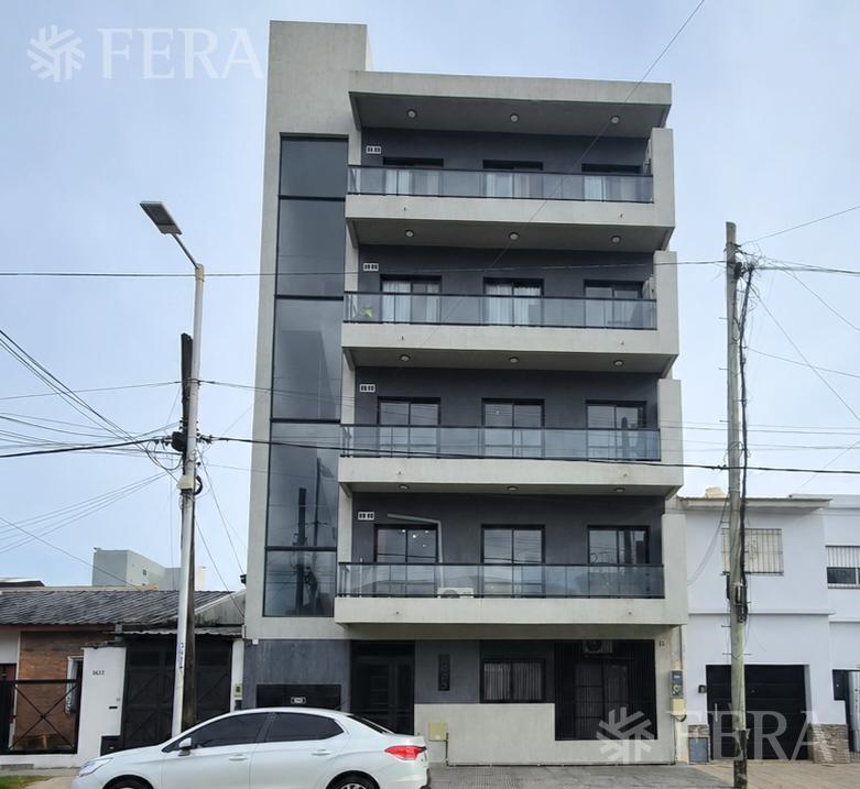 Foto de Venta departamento 3 ambientes con balcón en Wilde, imagen 1