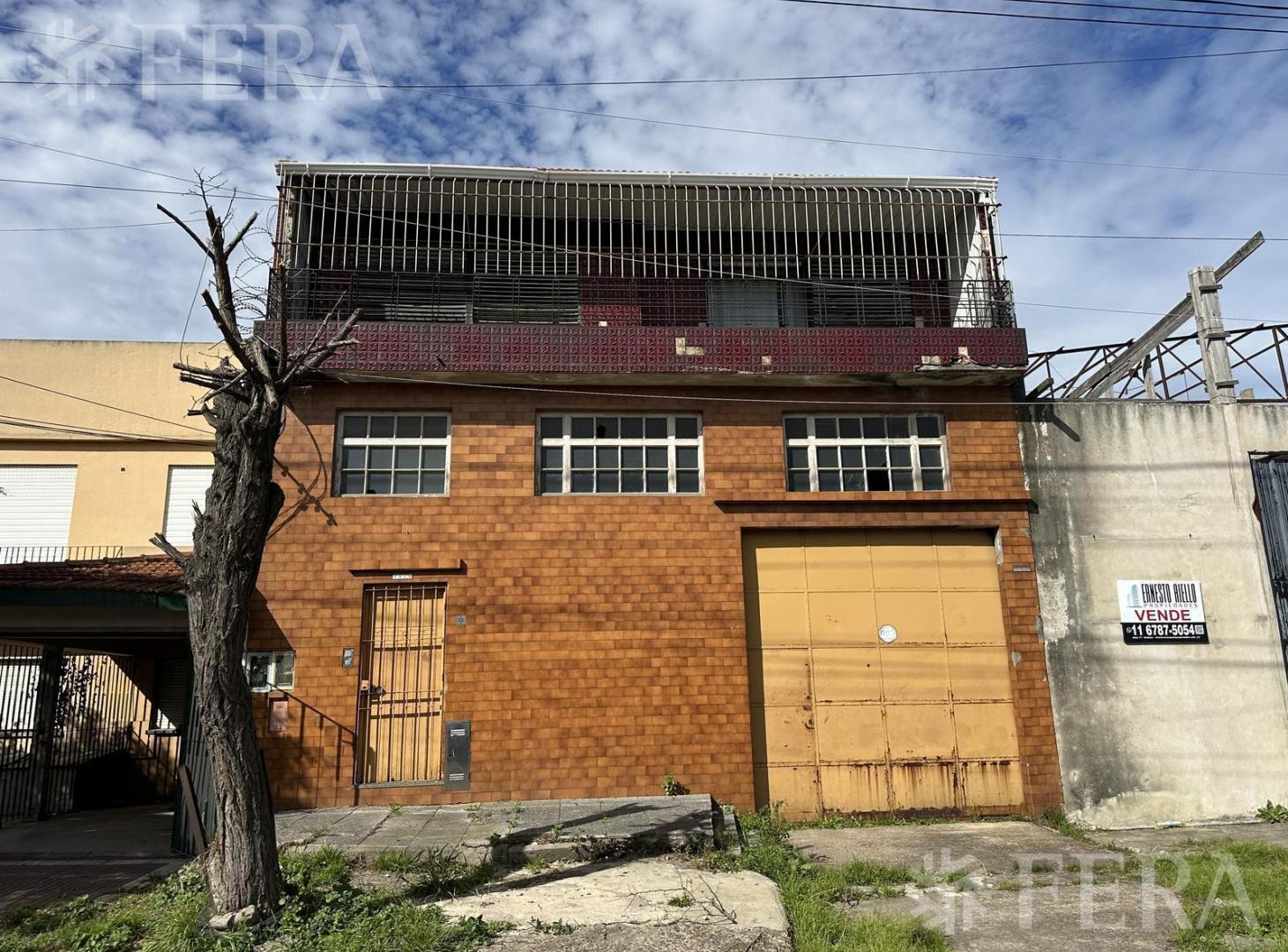 Foto de Venta galpón con departamento en Dock Sud, imagen 2