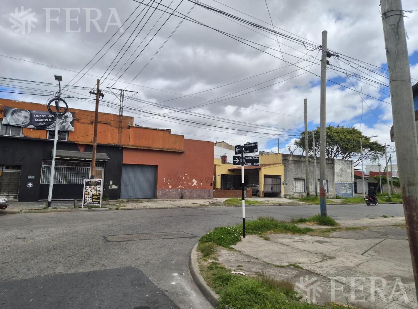 Foto de Venta PH 3 ambientes con patio en Sarandi, imagen 4