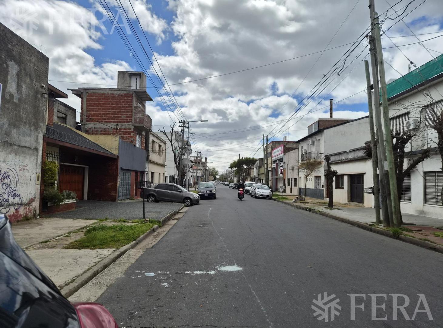 Foto de Venta PH 3 ambientes con patio en Sarandi, imagen 3