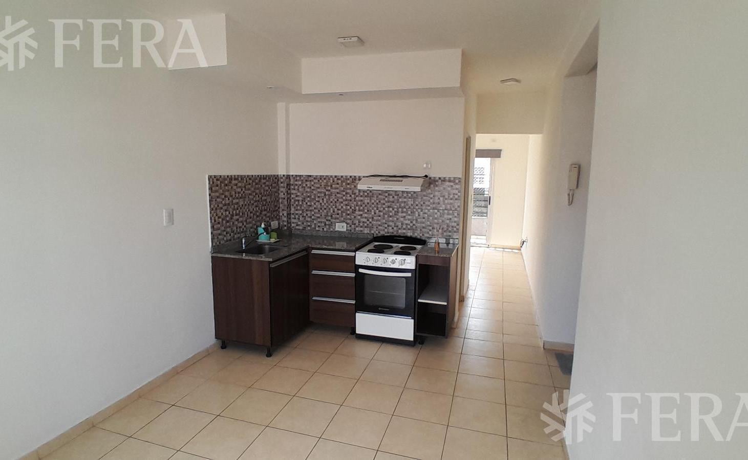 Foto de Alquiler Departamento 2 ambientes con balcón en Villa Dominico, imagen 1
