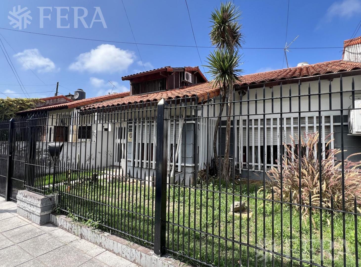 Foto de Venta casa 3 ambientes con jardín en Wilde, imagen 5
