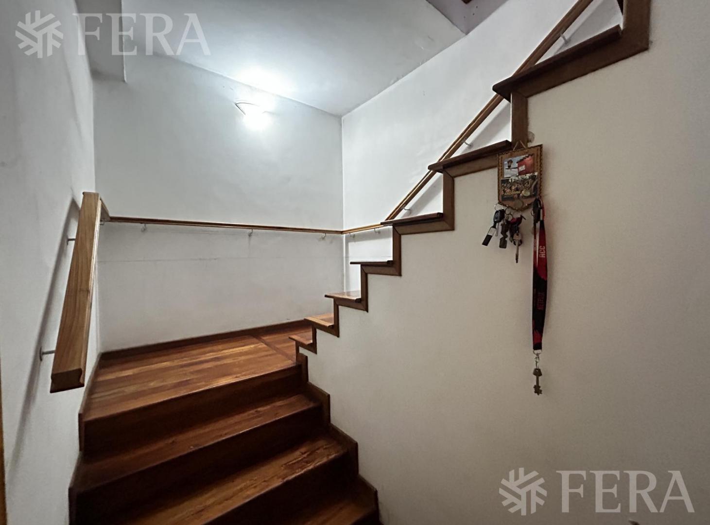 Foto de Venta Casa con local de 4 ambientes con patio en Florencio Varela, imagen 5