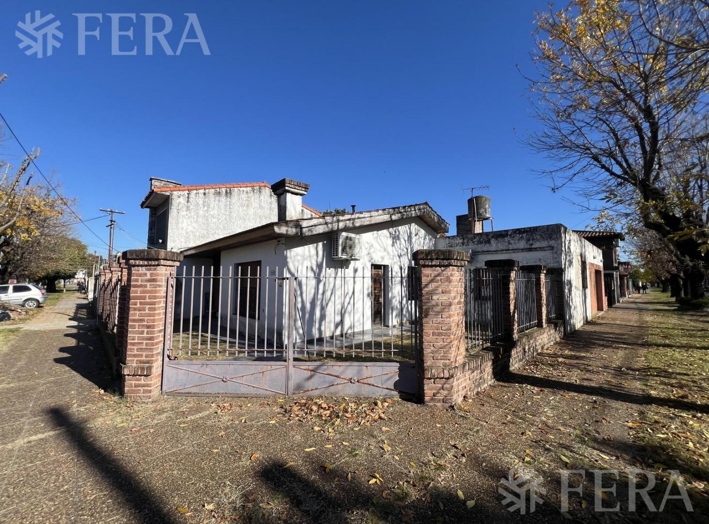 Foto de Venta casa 5 ambientes con cochera en Wilde, imagen 5