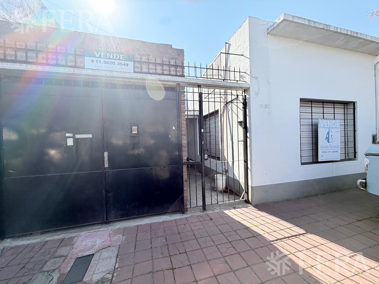 Foto de Venta casa con galpón en Quilmes Oeste, imagen 1