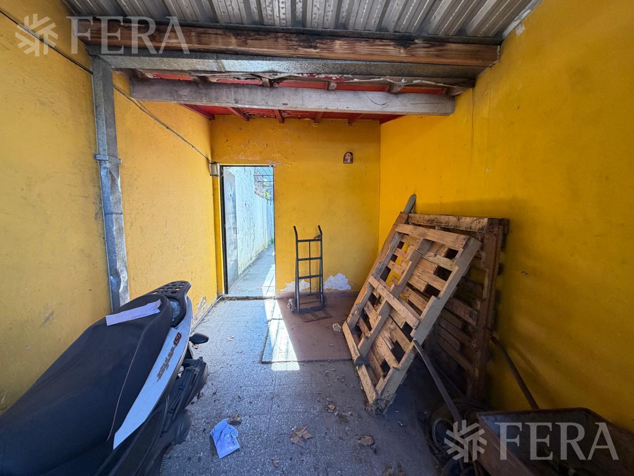 Foto de Venta casa con galpón en Quilmes Oeste, imagen 3
