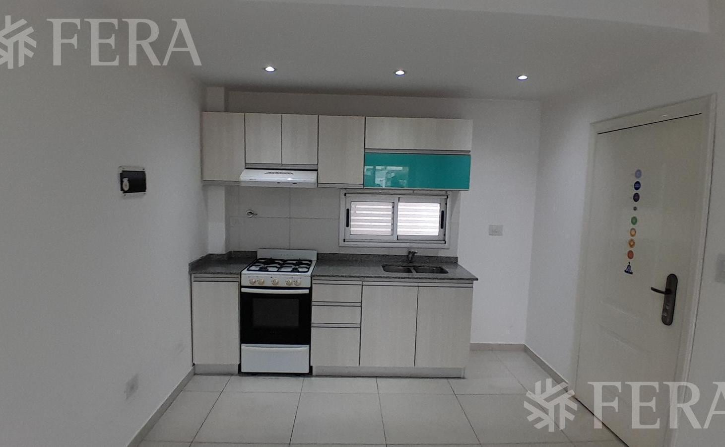Foto de Alquiler Departamento 2 ambientes con balcón en Wilde, imagen 1