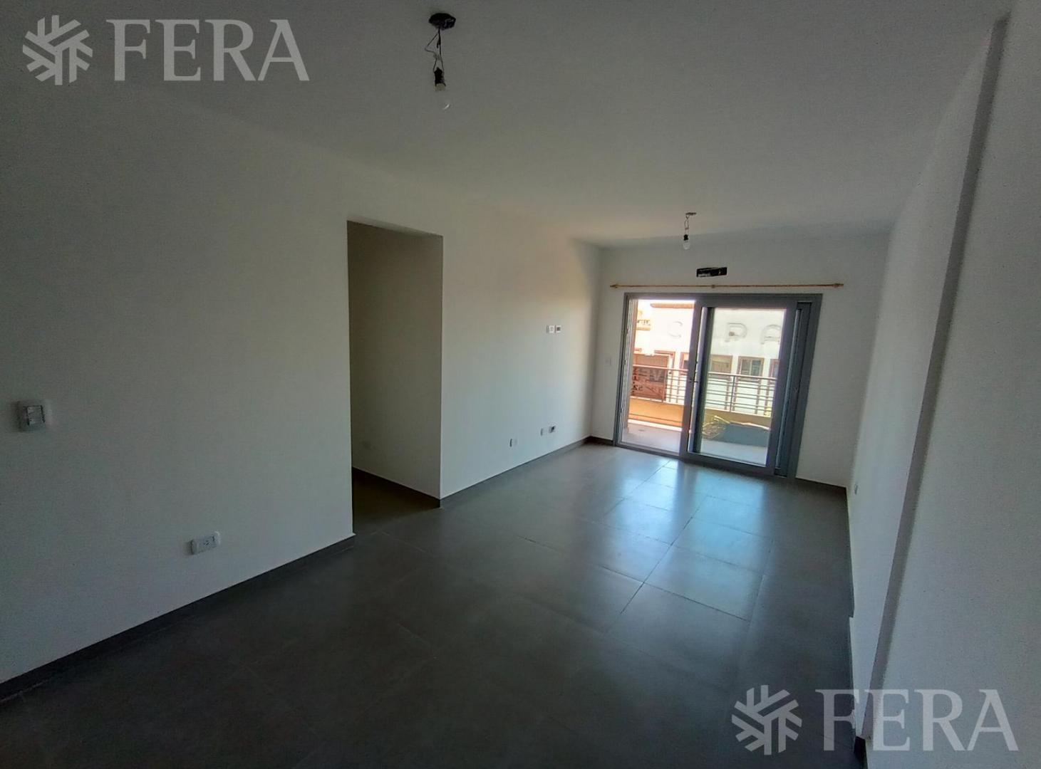 Foto de Alquiler departamento 4 ambientes con cochera en Villa Dominico, imagen 5